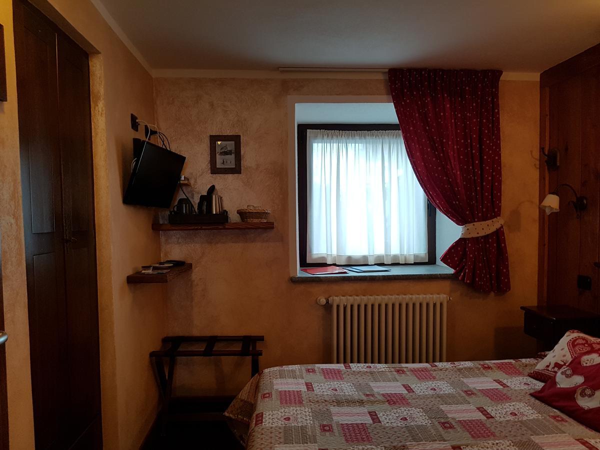 L'Ancien Paquier Chambre D'Hotes 발토우르넨체 외부 사진